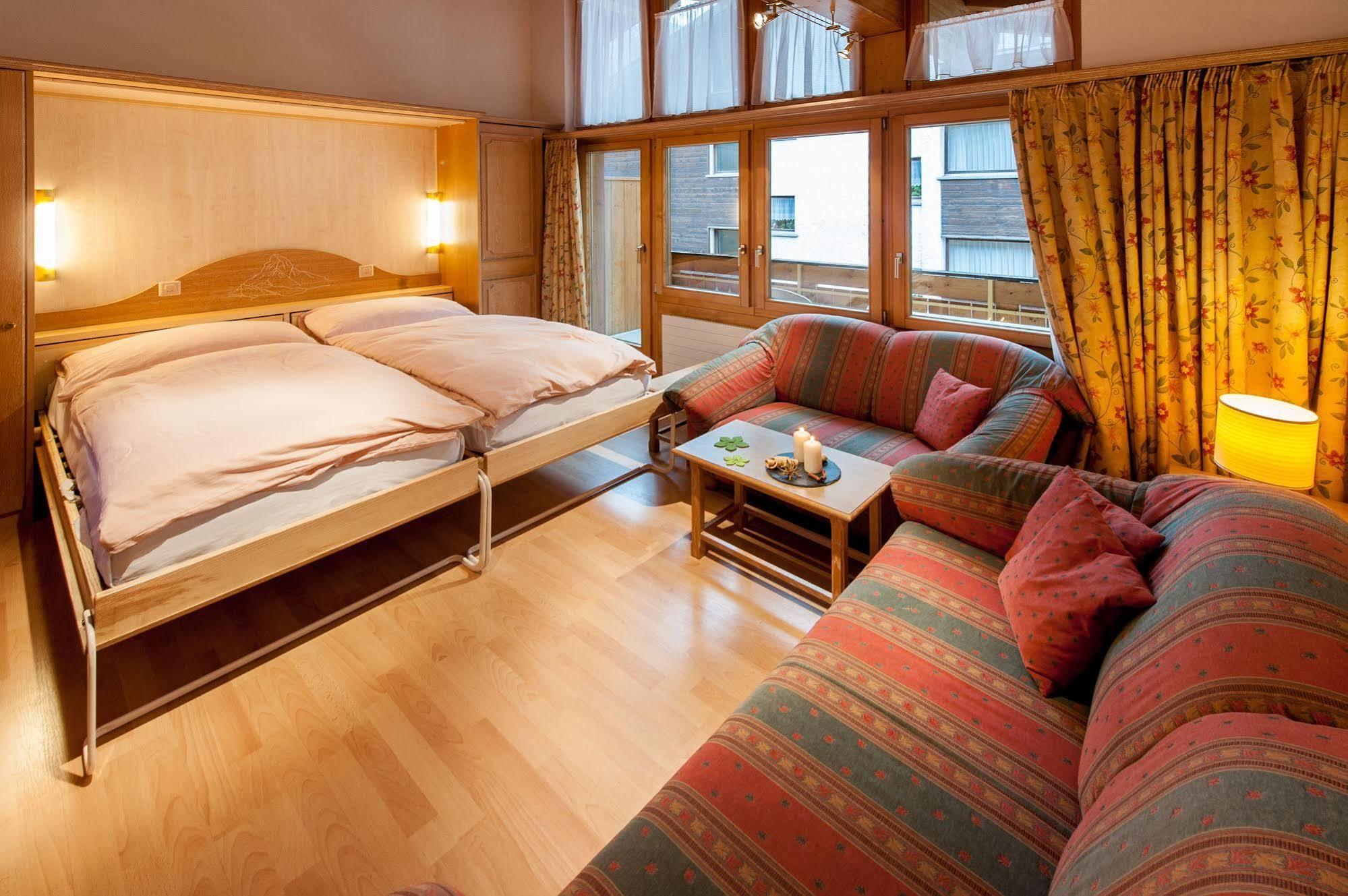 Appartements Zermatt Paradies Zewnętrze zdjęcie